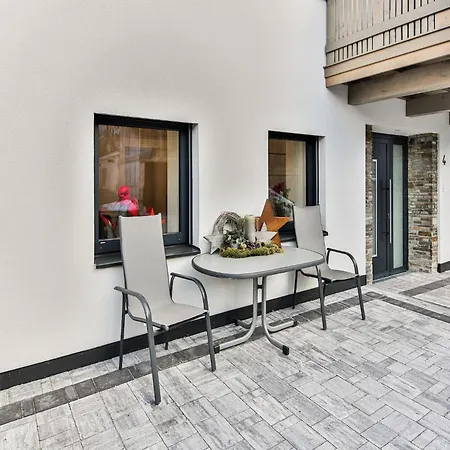 Elegant In With Terrace شقة